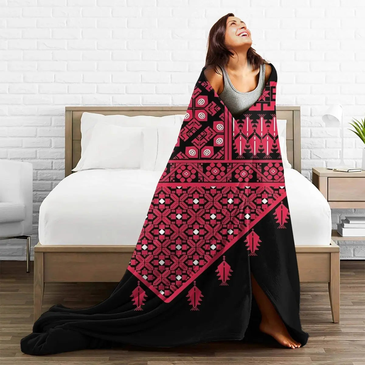 Palestinian Tatreez Warm Blanket