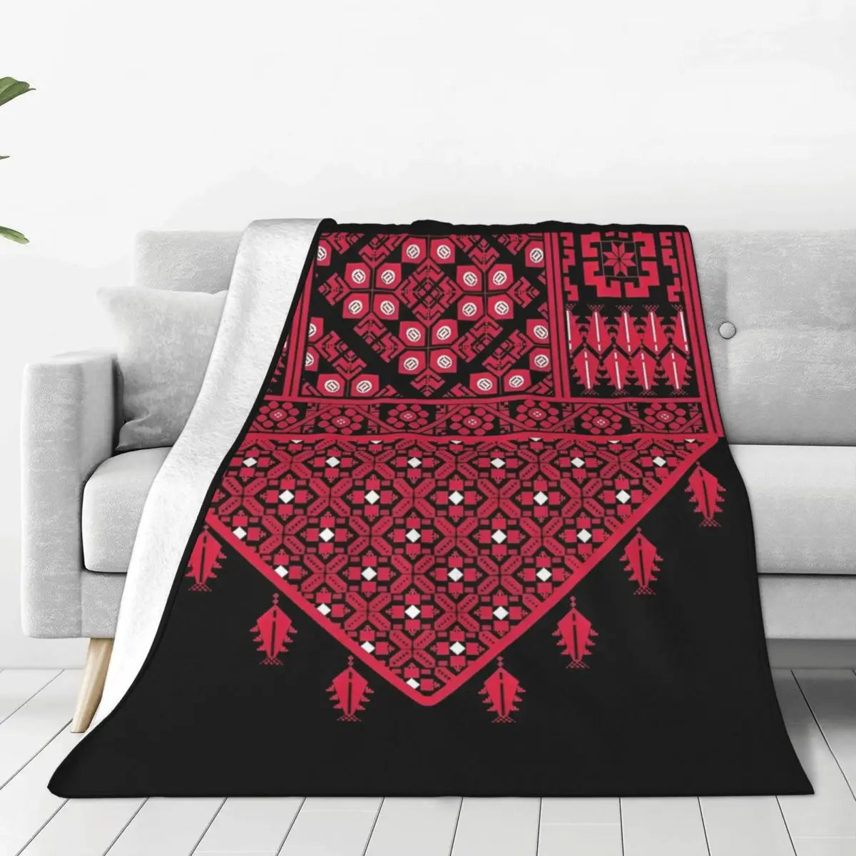 Palestinian Tatreez Warm Blanket